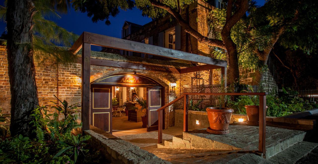 Gunpowder House & Suites English Harbour Екстериор снимка